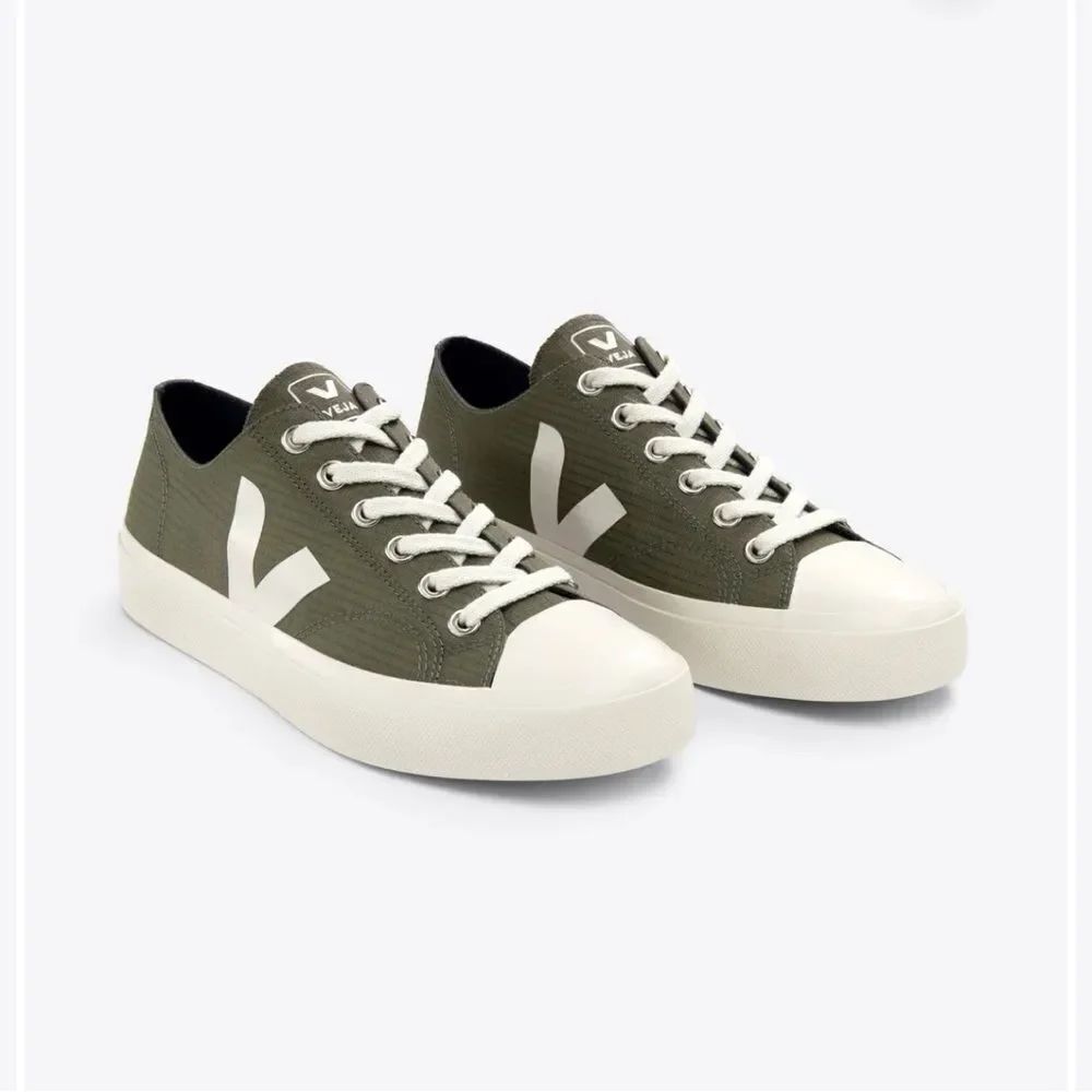 Veja WATA II Low Ripstop Lace Up Sneakers in Kaki Pierre